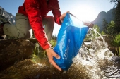 Система за пречистване на вода Lifestraw Mission с резервоар 5 литра и капацитет 18000 литра
